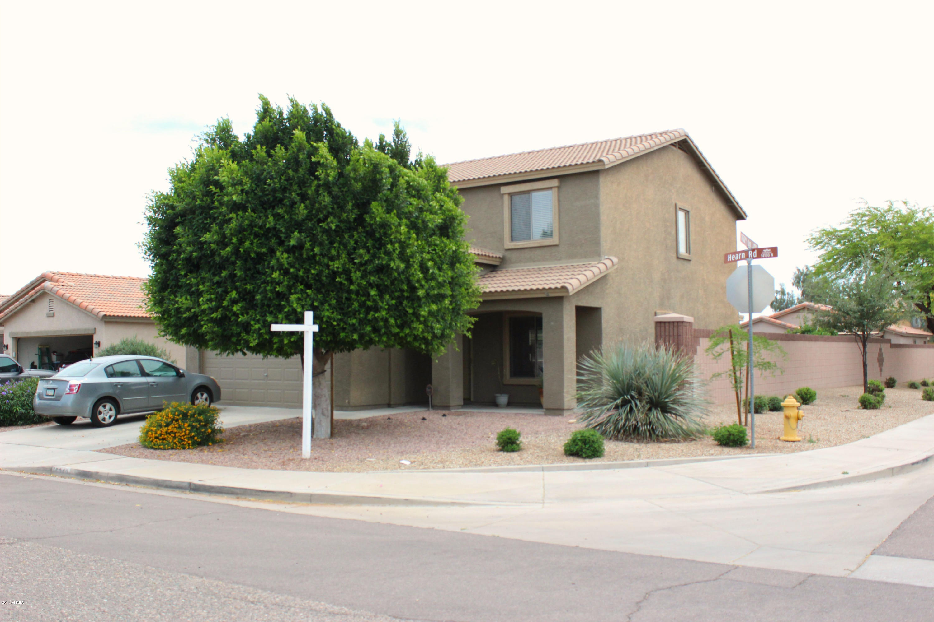 16249 West Hearn Road Surprise, AZ 85379 - Photo 3 of 42 3