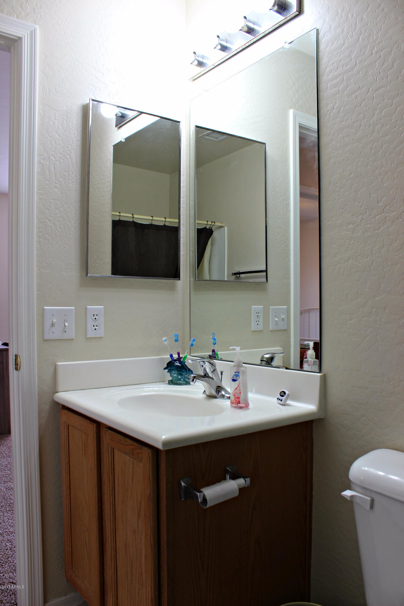 16249 West Hearn Road Surprise, AZ 85379 - Photo 34 of 42 32