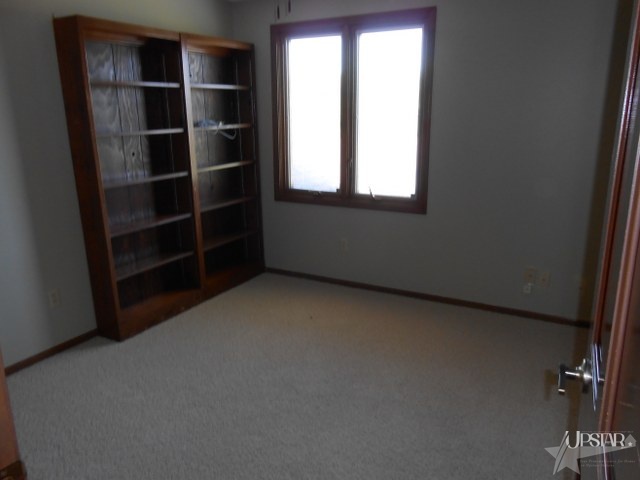 4535 Thompson Road Fort Wayne, IN 46816 - Photo 13 of 30