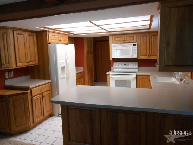 4535 Thompson Road Fort Wayne, IN 46816 - Photo 8 of 30