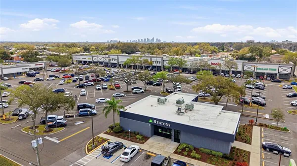 $650,000 | 2521 West Crest Avenue, Tampa, FL 33614