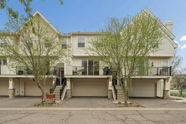 $259,900 | 13633 Brick Path, Unit 161, Rosemount, MN 55068