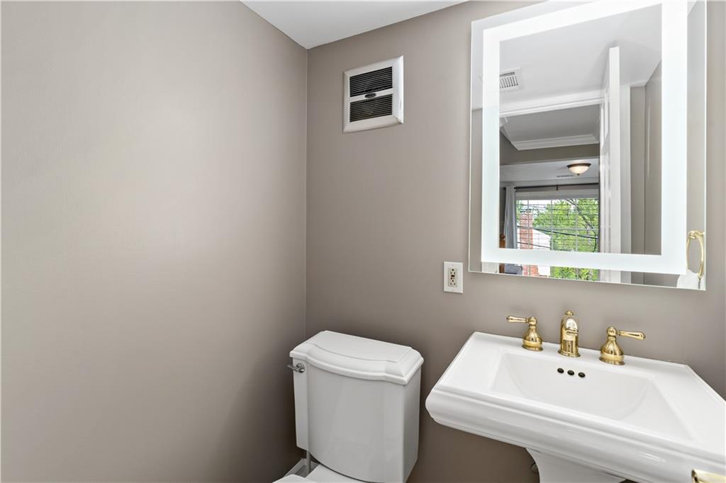 2381 Harrow Road Pittsburgh, PA 15241 - Photo 28 of 35 Gallery Image 28