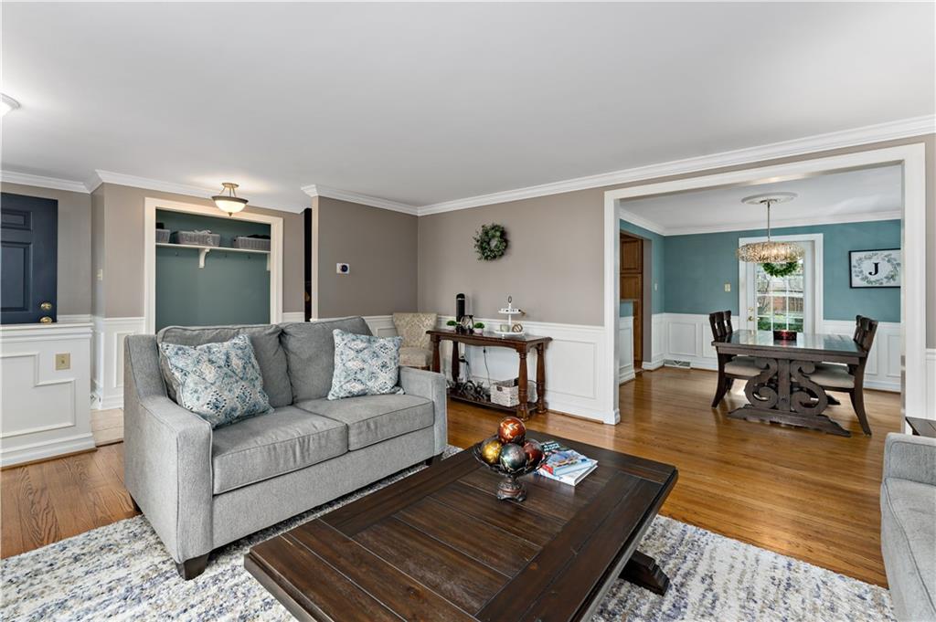 2381 Harrow Road Pittsburgh, PA 15241 - Photo 6 of 35 Gallery Image 6