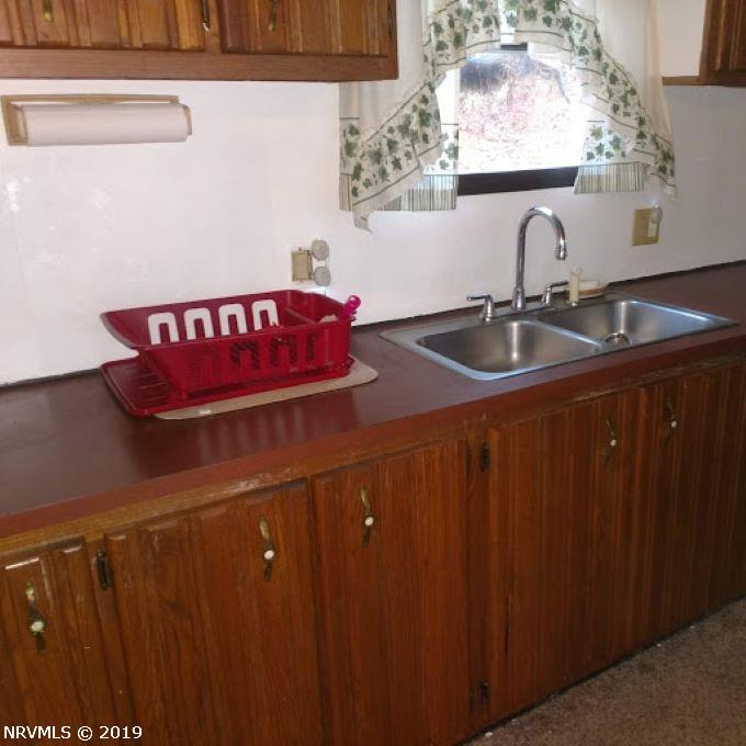 3935 Sunflower Road Pilot, VA 24138 - Photo 6 of 12 Gallery Image 6