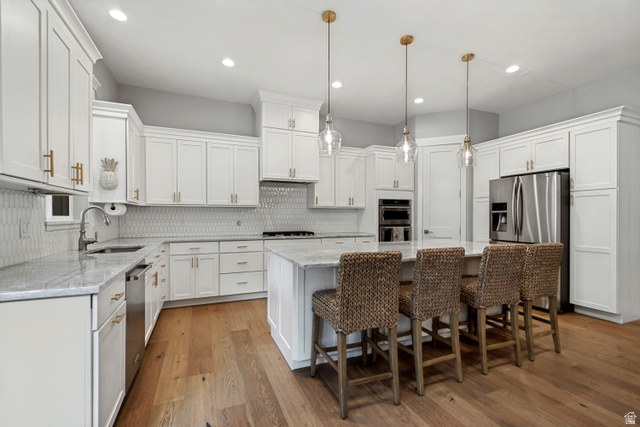 1912 Somerset Ridge Drive Draper, UT 84020 - Photo 16 of 45 Gold-finish hardware, stainless steel appliances & Refrigerator Included