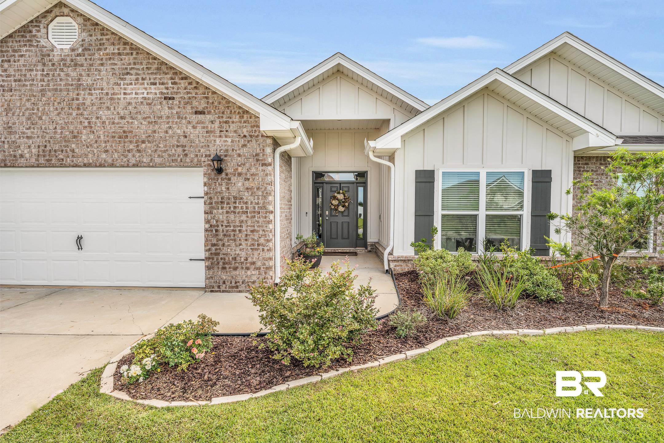 24859 Spectacular Bid Loop Daphne, AL 36526 - Photo 2 of 34