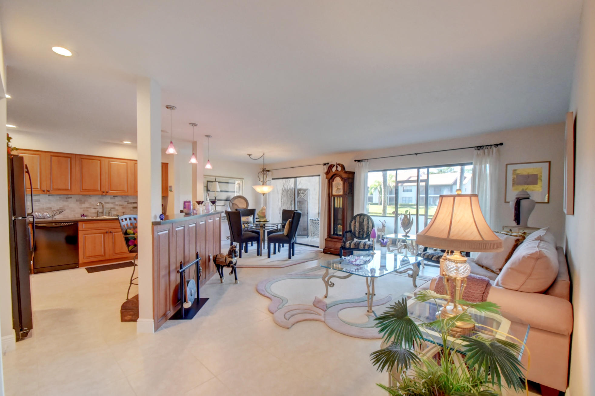 5601 Coach House Circle, Unit B Boca Raton, FL 33486 - Photo 7 of 30 ALP_6711_2_3_4_5