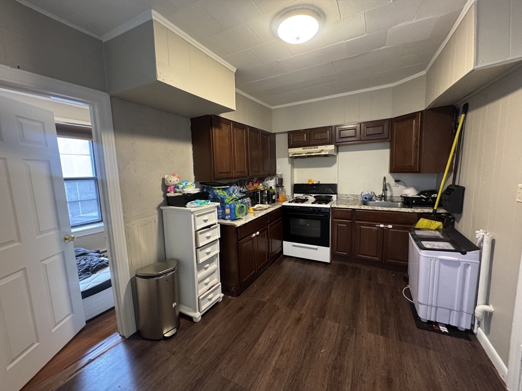205 Endicott Street, Unit 2 Boston, MA 02113 - Photo 1 of 10
