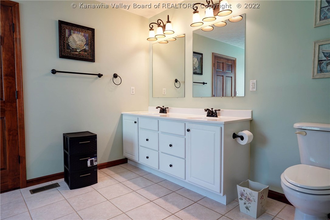29 Victoria Commons Winfield, WV 25213 - Photo 16 of 41 Gallery Image 16