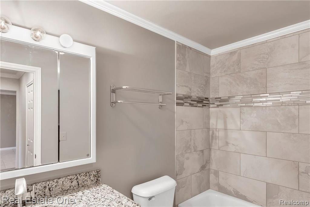 803 Plate Street Rochester, MI 48307 - Photo 17 of 22