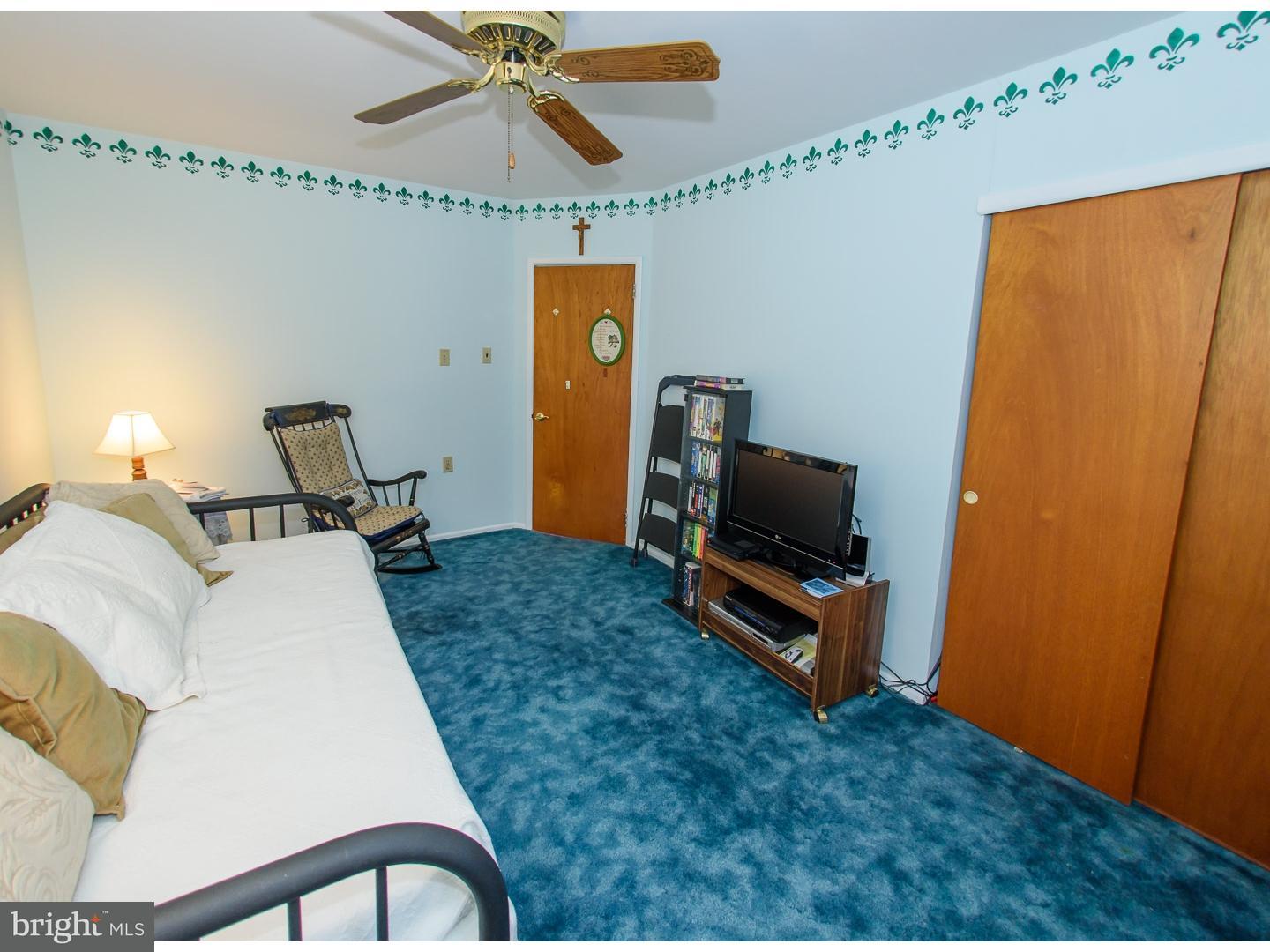 11715 Stevens Road Philadelphia, PA 19116 - Photo 12 of 25