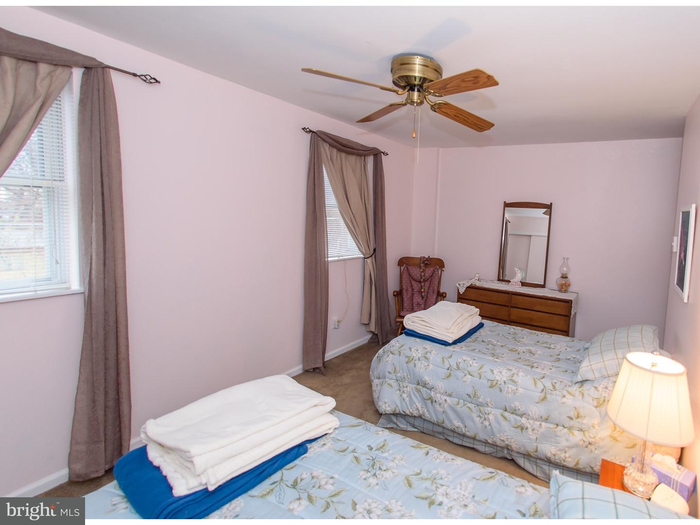 11715 Stevens Road Philadelphia, PA 19116 - Photo 15 of 25