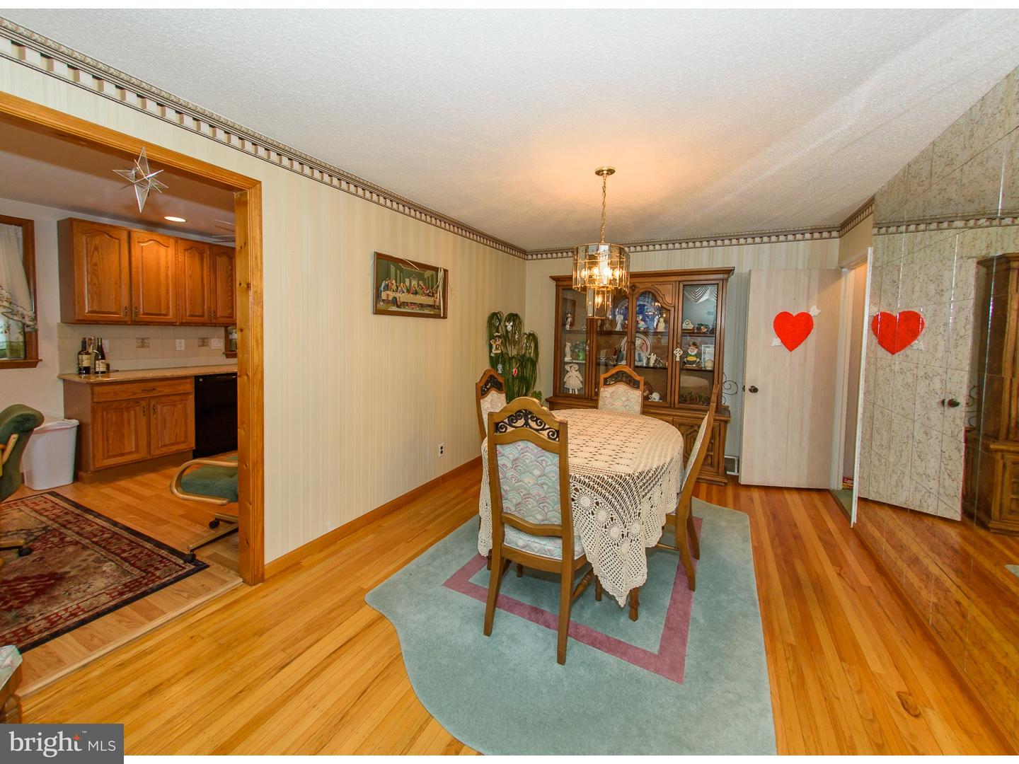 11715 Stevens Road Philadelphia, PA 19116 - Photo 9 of 25