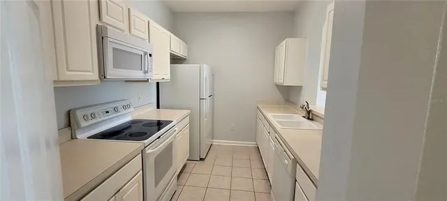 $1,800 | 13524 Turtle Marsh Loop, Unit 632, Orlando, FL 32837