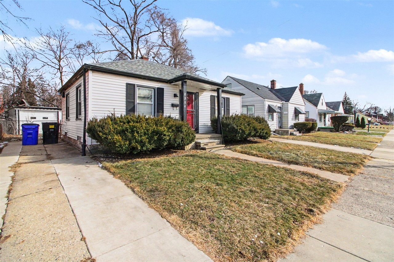 8304 Robson Street Detroit, MI 48228 - Photo 3 of 25