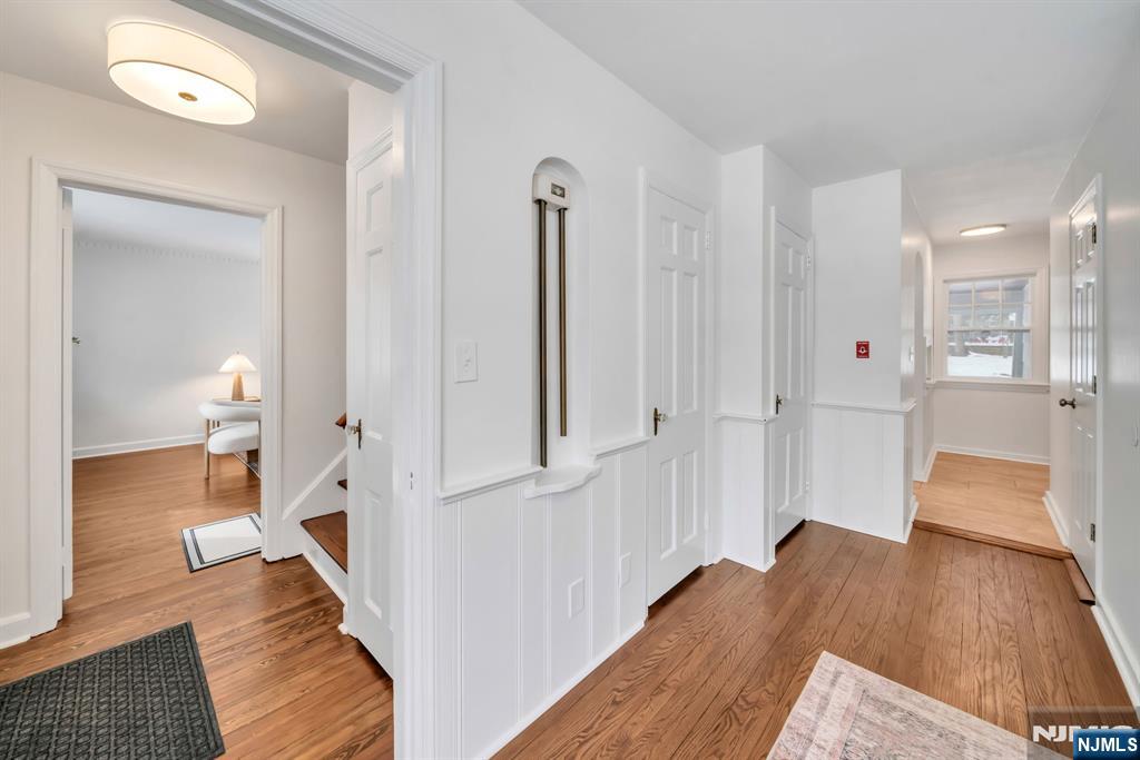 457 Rock Road Glen Rock, NJ 07452 - Photo 13 of 28