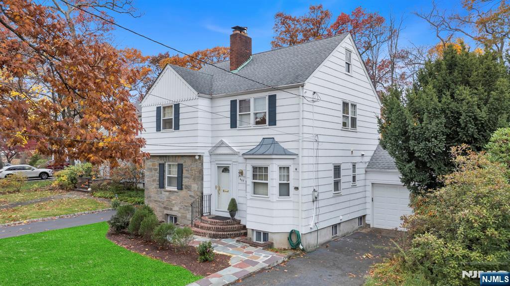 457 Rock Road Glen Rock, NJ 07452 - Photo 5 of 27