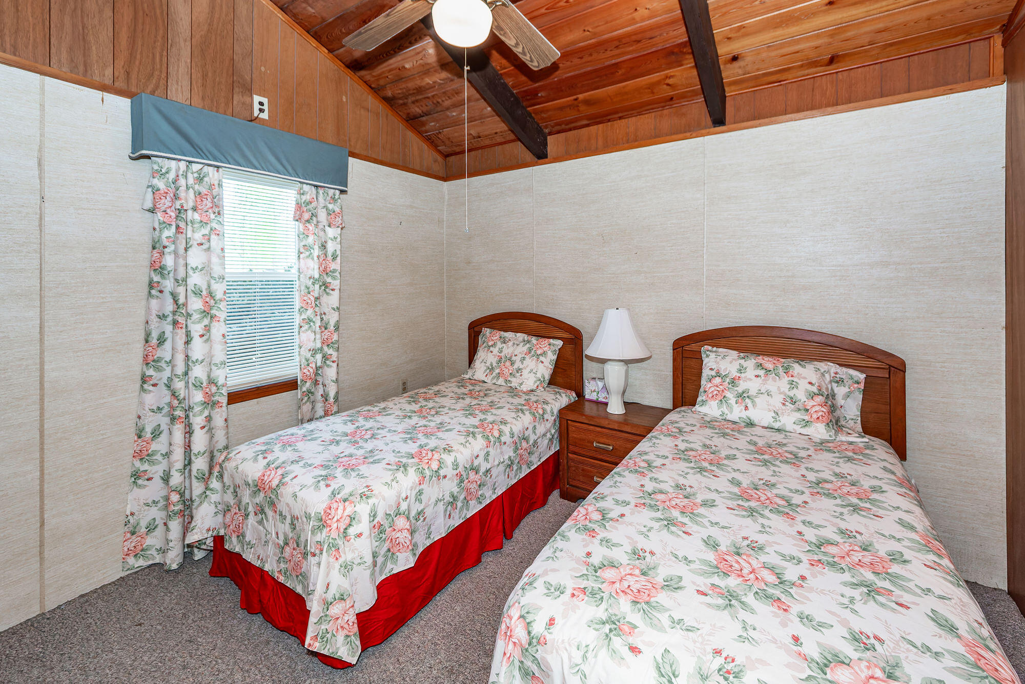 138 State Rd S-38-1754 Eutawville, SC 29048 - Photo 32 of 77