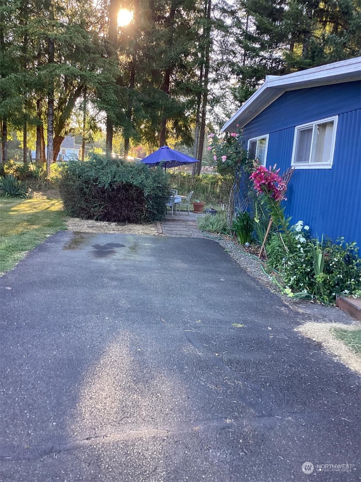 4616 Willapa Road, Unit 6 Raymond, WA 98577 - Photo 1 of 25 Gallery Image 1