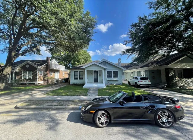$2,050 | 912 West Melwood Street, Houston, TX 77009