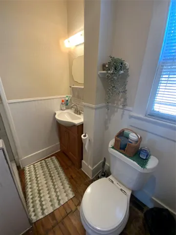 $2,050 | 912 West Melwood Street, Houston, TX 77009