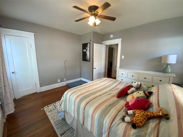 $2,050 | 912 West Melwood Street, Houston, TX 77009