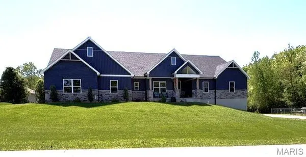 $684,900 | 4 Brook Parc Court, Hillsboro, MO 63050