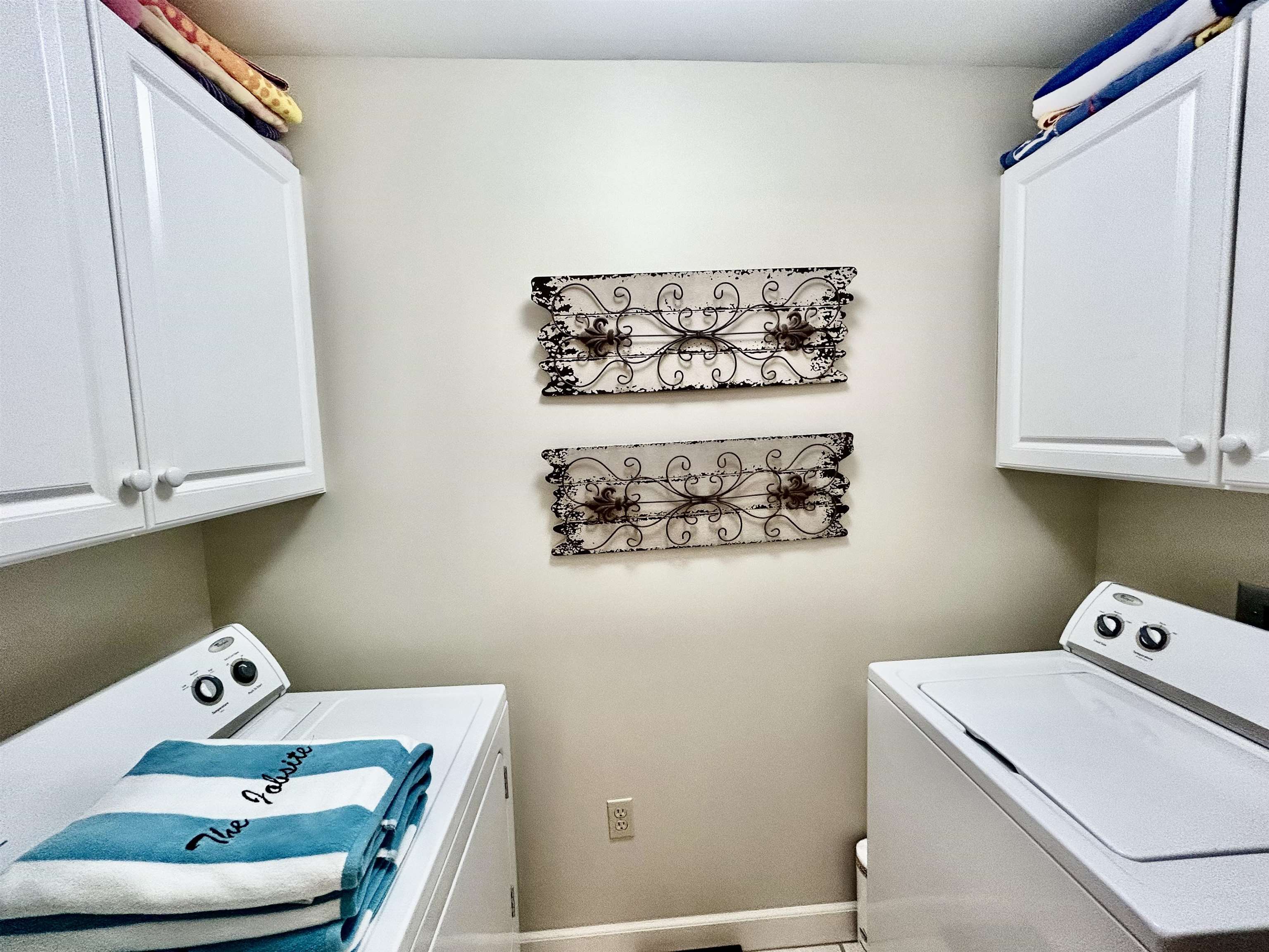 380 Rd Iuka Ms 38852, Unit P 402 Iuka, MS 38852 - Photo 14 of 25 a room with toys and utility room