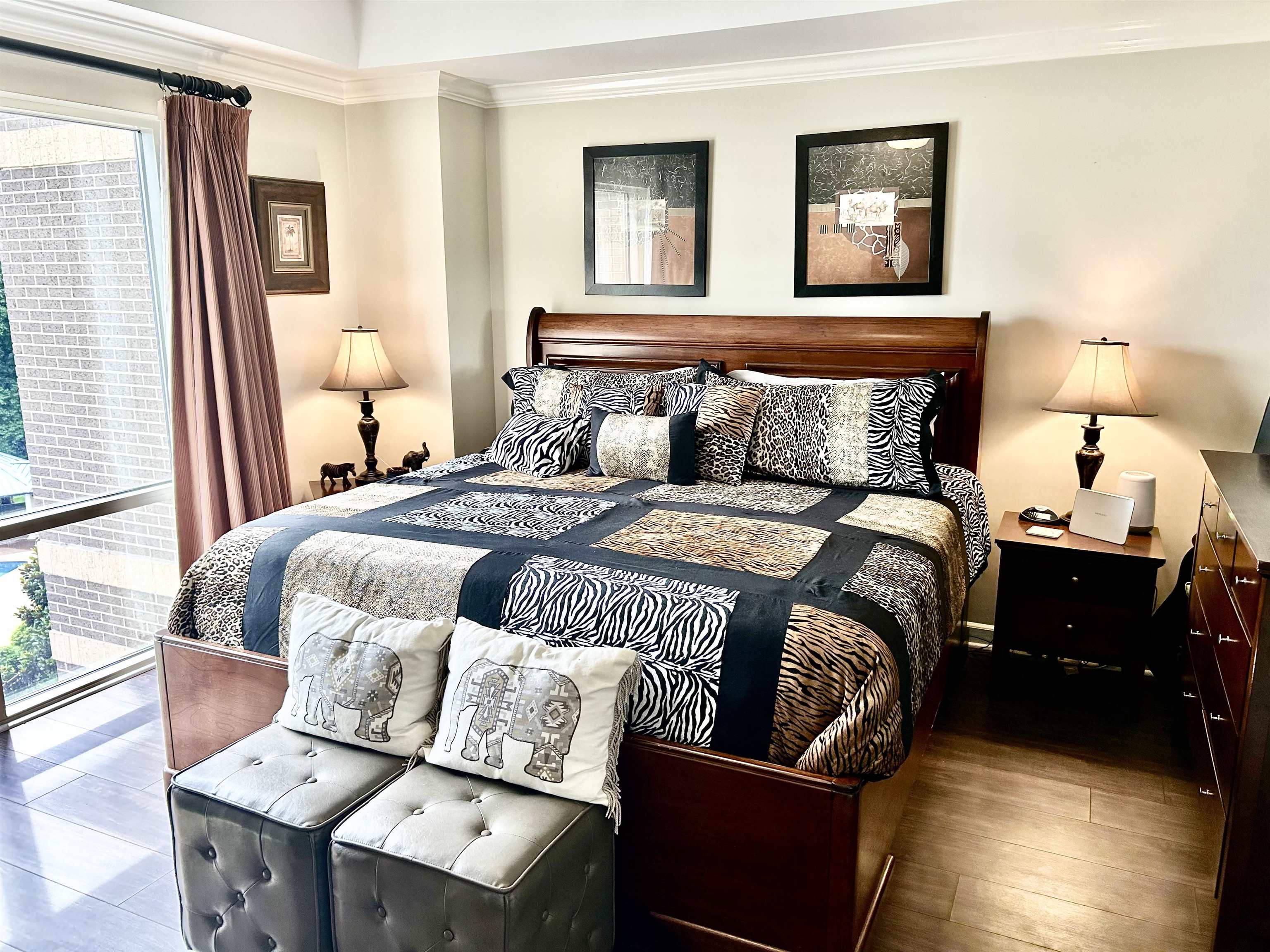 380 Rd Iuka Ms 38852, Unit P 402 Iuka, MS 38852 - Photo 9 of 25 a bedroom with a bed and wooden floor