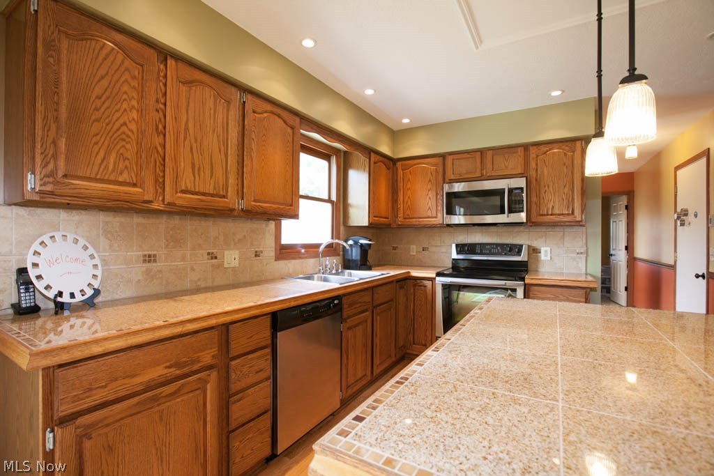 19098 Ridgeview Trail Chagrin Falls, OH 44023 - Photo 27 of 34 Gallery Image 27