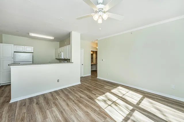 $325,000 | 130 River Landing Drive, Unit 3113, Charleston, SC 29492