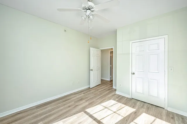 $325,000 | 130 River Landing Drive, Unit 3113, Charleston, SC 29492