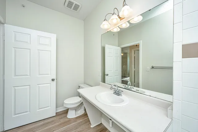 $325,000 | 130 River Landing Drive, Unit 3113, Charleston, SC 29492