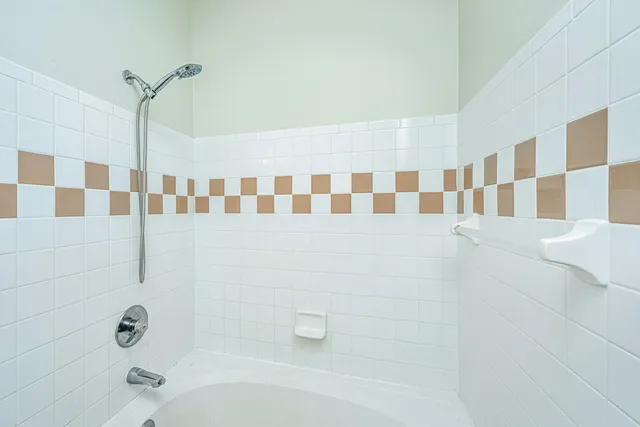 $325,000 | 130 River Landing Drive, Unit 3113, Charleston, SC 29492