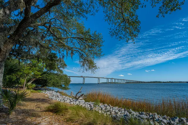 $325,000 | 130 River Landing Drive, Unit 3113, Charleston, SC 29492