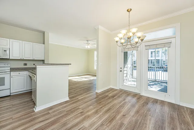 $325,000 | 130 River Landing Drive, Unit 3113, Charleston, SC 29492