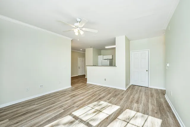 $325,000 | 130 River Landing Drive, Unit 3113, Charleston, SC 29492