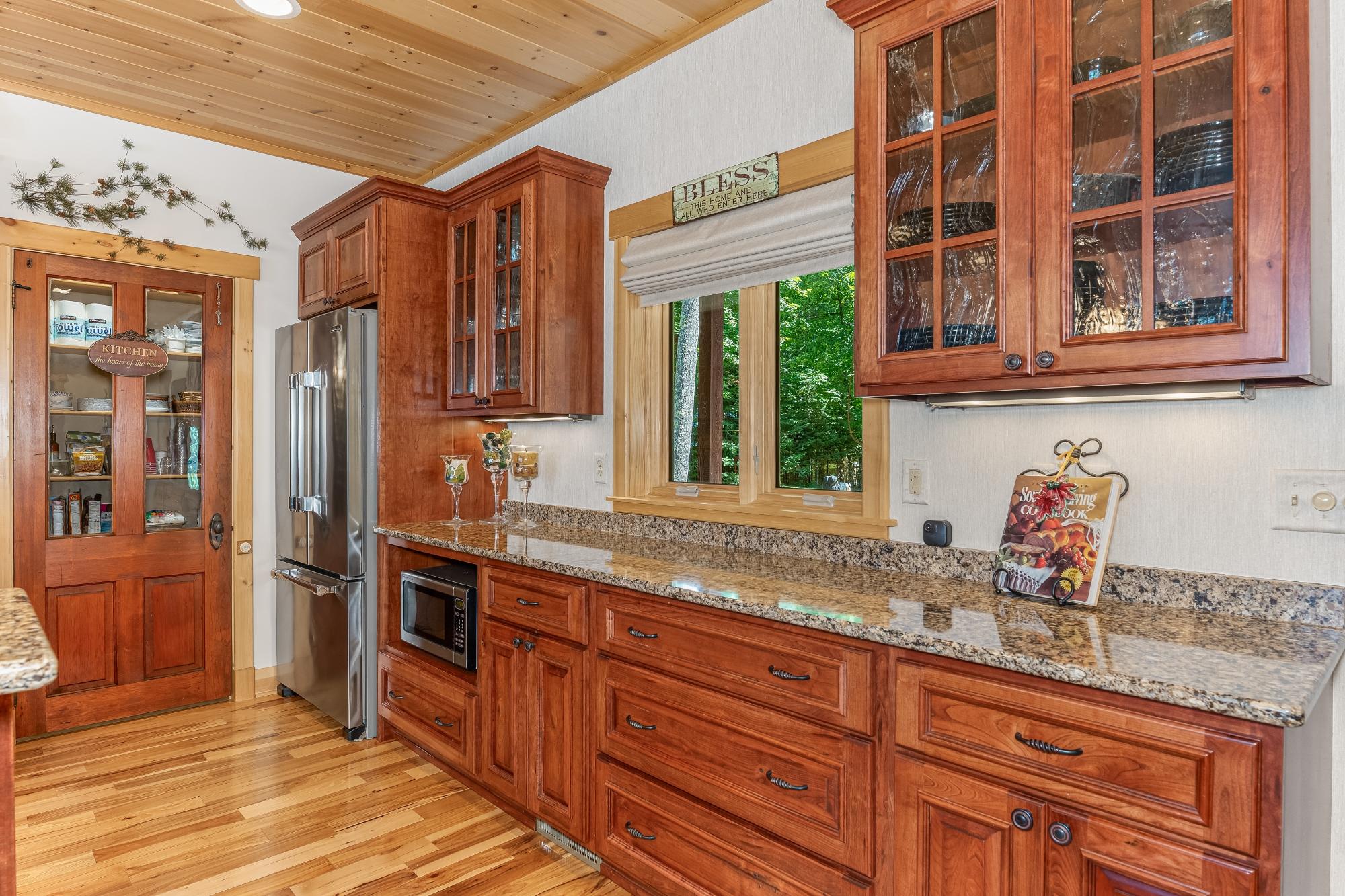 1405 Everett Road Eagle River, WI 54521 - Photo 16 of 68 Gallery Image 16