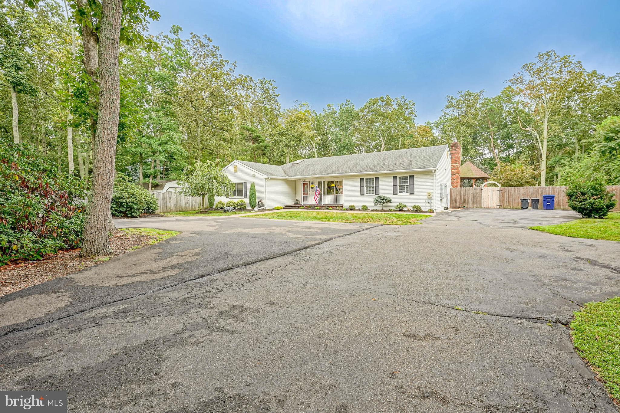 38 Foxchase Road Southampton, NJ 08088 - Photo 2 of 48