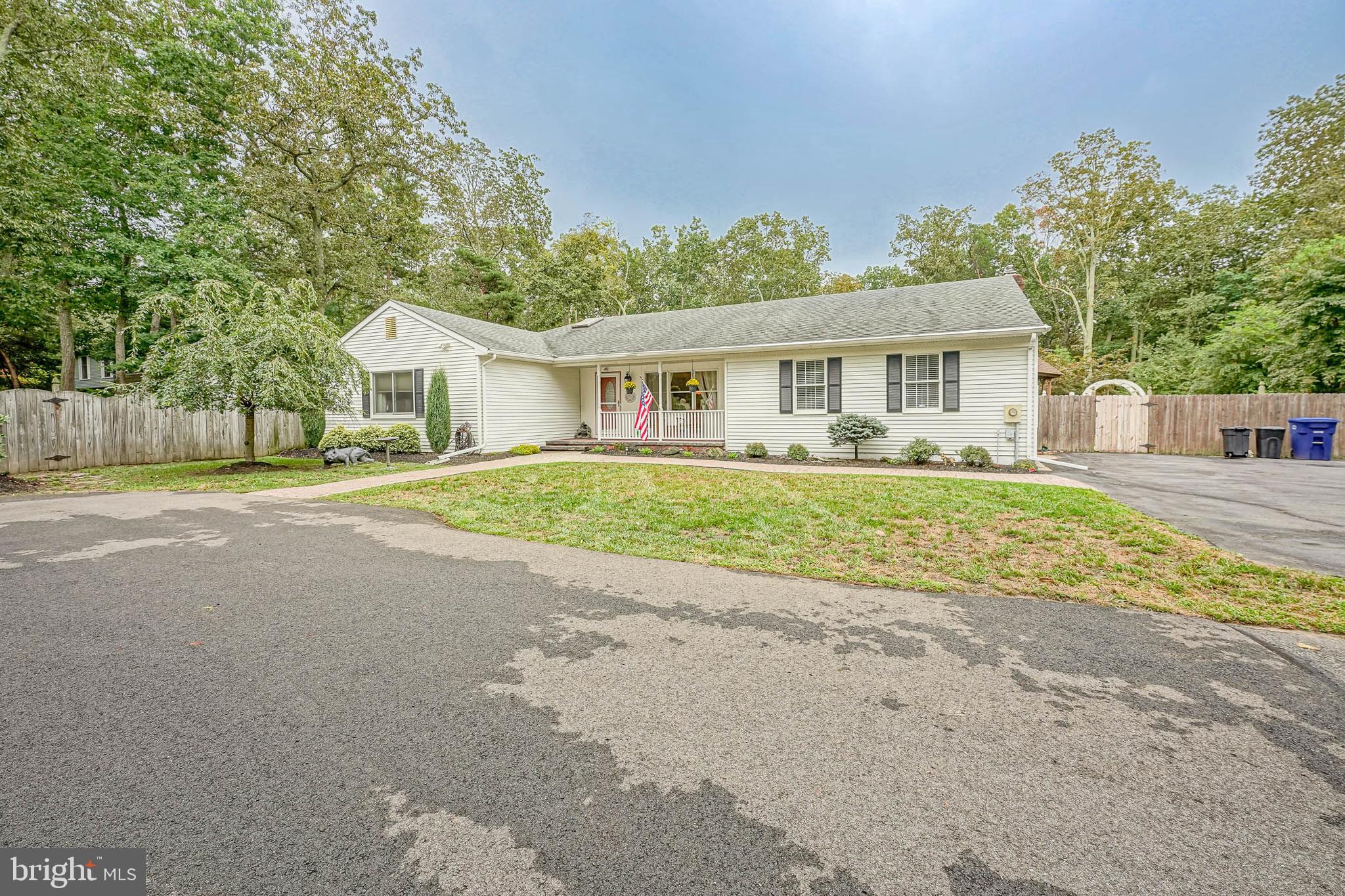 38 Foxchase Road Southampton, NJ 08088 - Photo 3 of 48