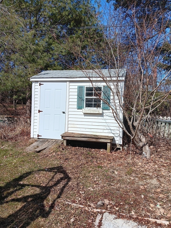 28 Barnard Road Worcester, MA 01605 - Photo 18 of 20