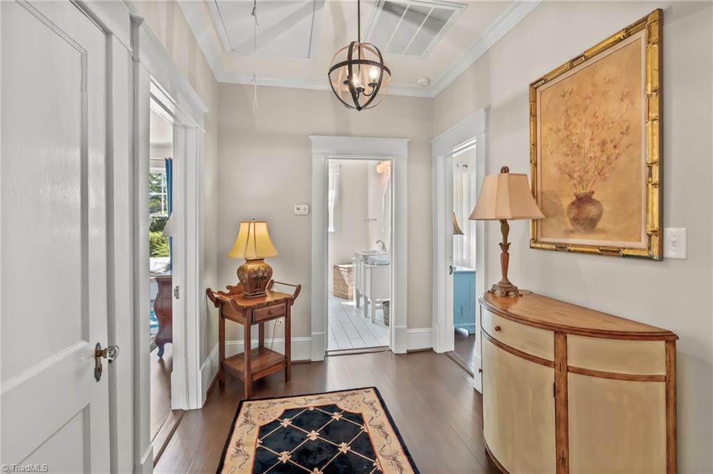 614 Colonial Drive High Point, NC 27262 - Photo 24 of 41 Gallery Image 24