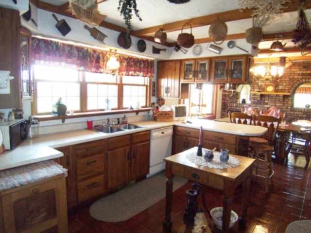 8664 Armbrust Road Manito, IL 61546 - Photo 2 of 8 Gallery Image 2