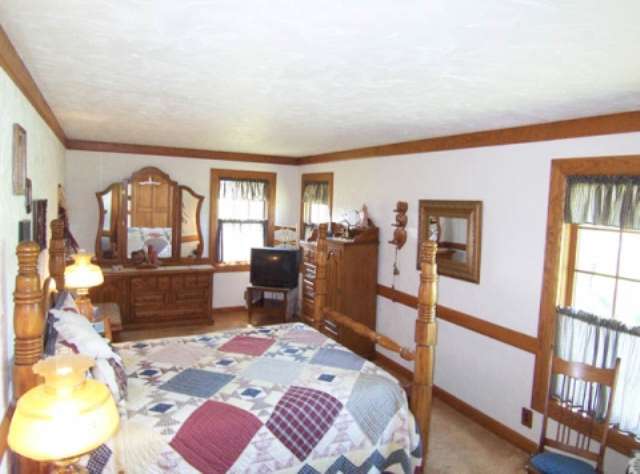 8664 Armbrust Road Manito, IL 61546 - Photo 5 of 8 Gallery Image 5