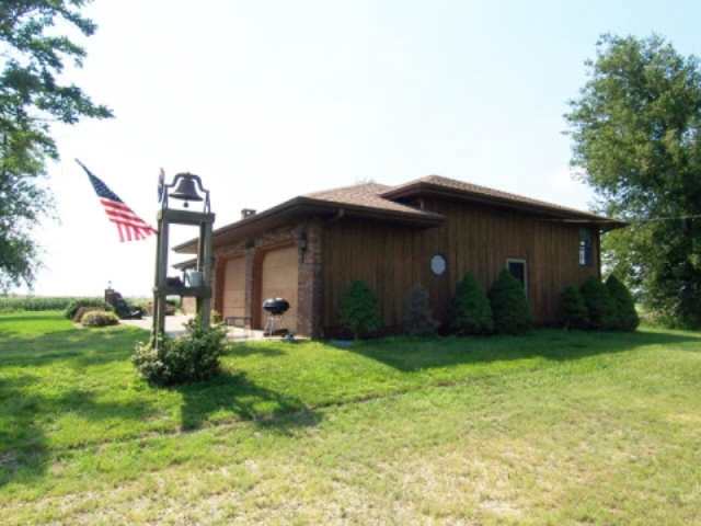 8664 Armbrust Road Manito, IL 61546 - Photo 6 of 8 Gallery Image 6