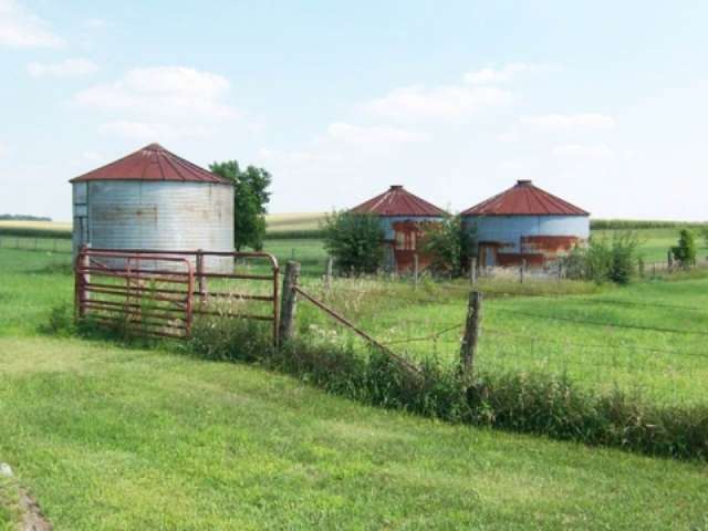 8664 Armbrust Road Manito, IL 61546 - Photo 7 of 8 Gallery Image 7