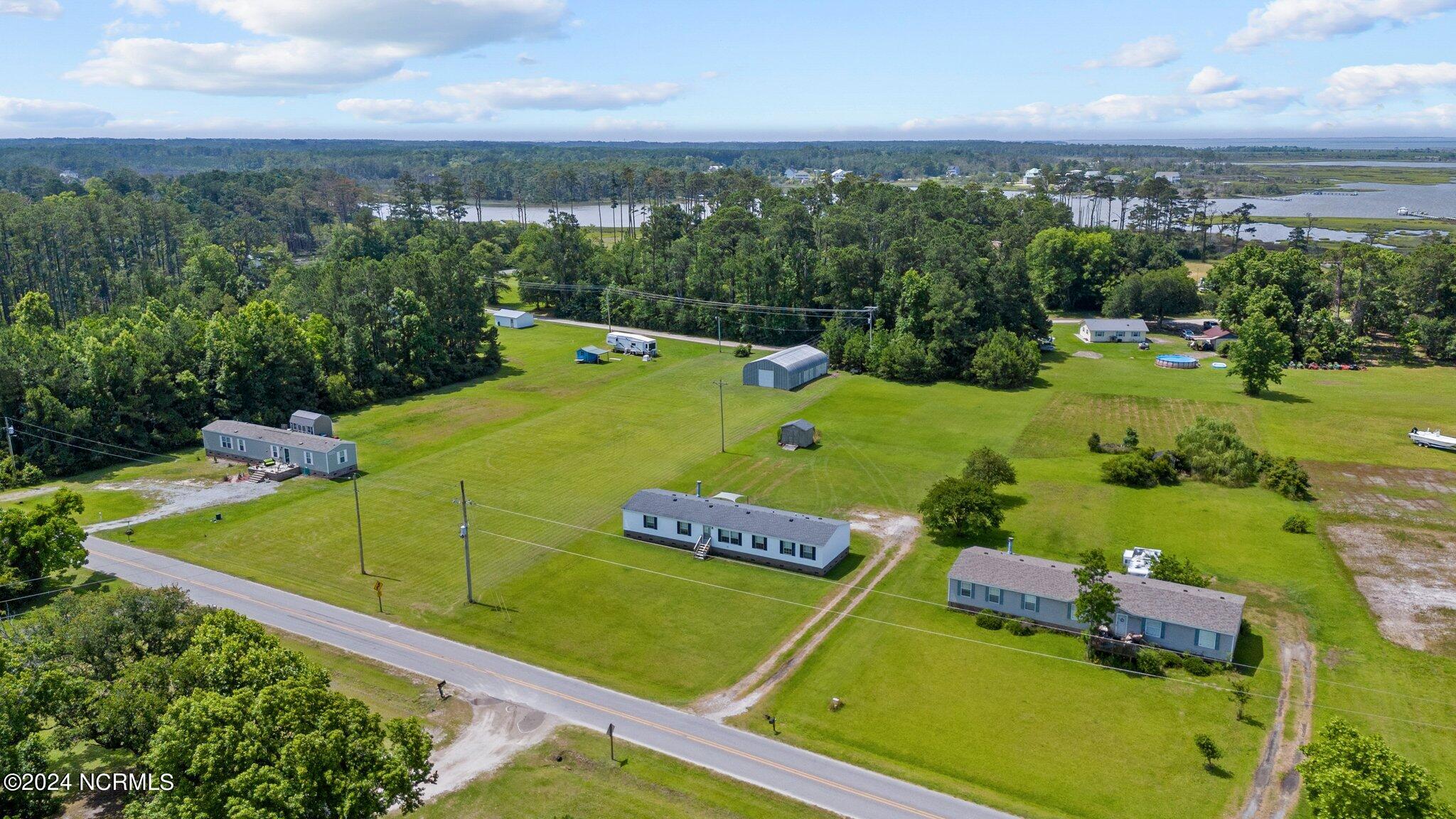 275 Channel Rock Road Beaufort, NC 28516 - Photo 23 of 31 Aerial