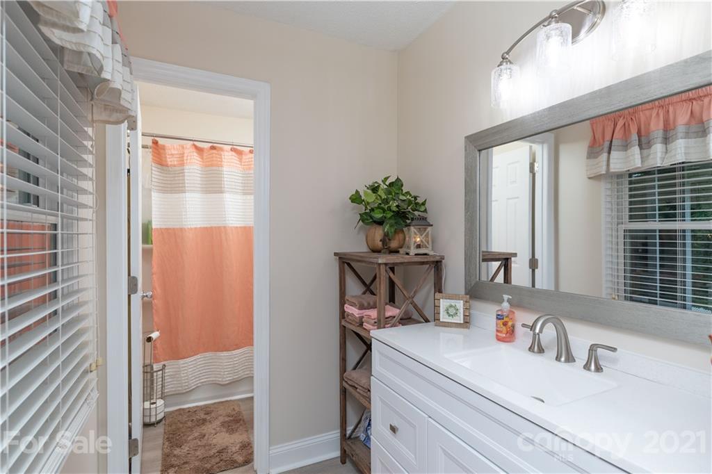 487 Plantation Road Rock Hill, SC 29732 - Photo 18 of 34 Gallery Image 18