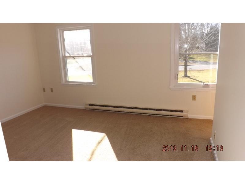 41 Powder Mill Drive, Unit 41 Kennebunk, ME 04043 - Photo 6 of 7 Bedroom.